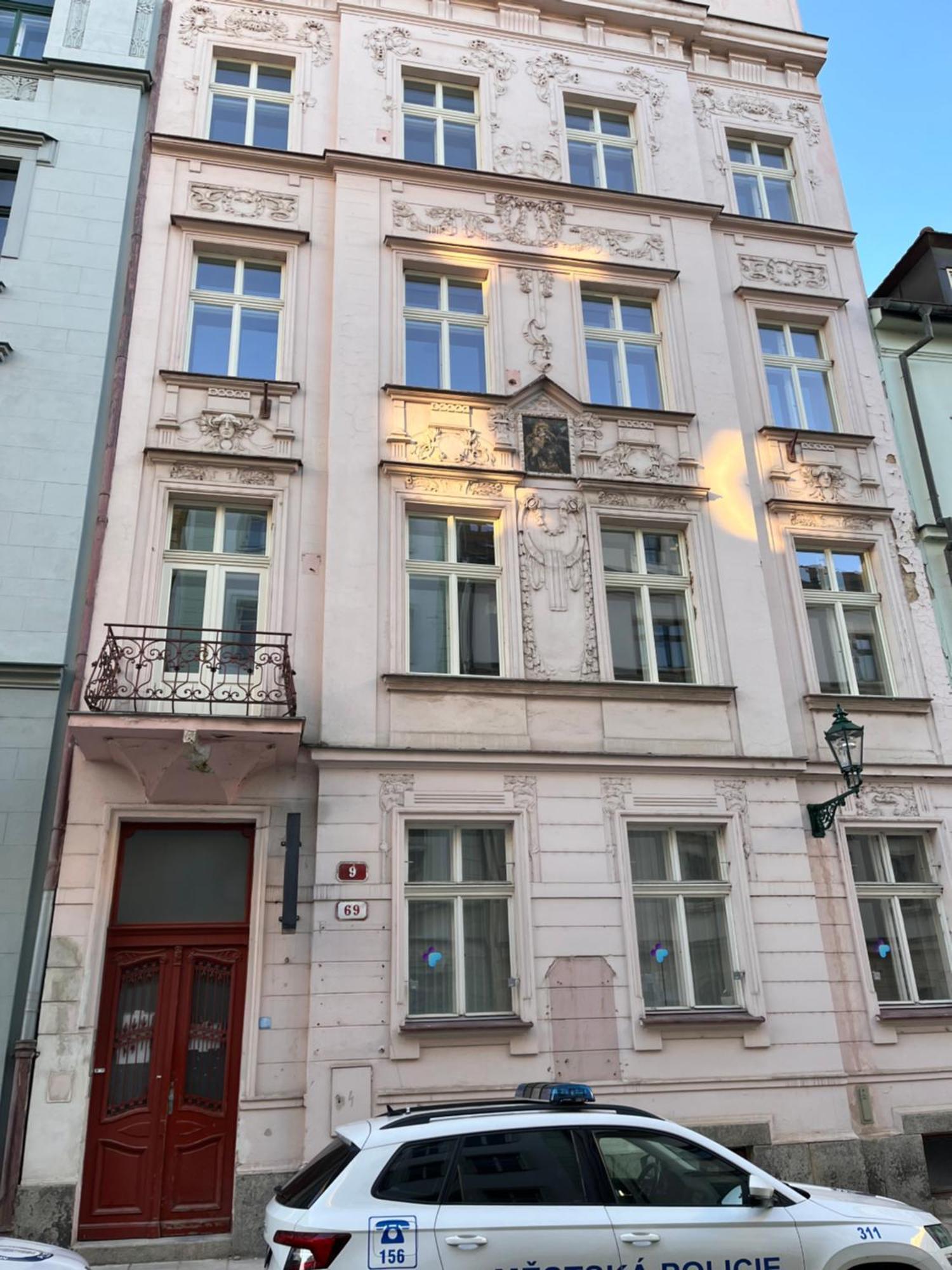 Pearl Bee Deluxe Suites Plzeň Exterior foto