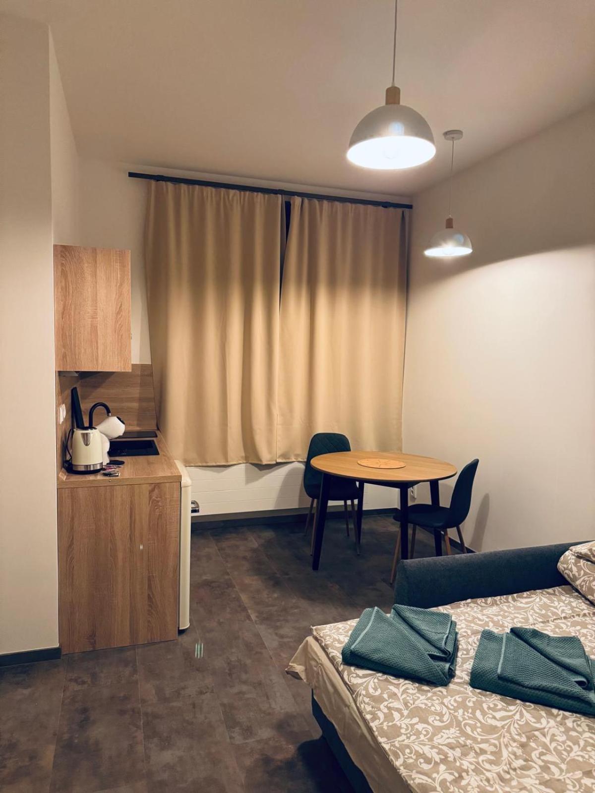 Pearl Bee Deluxe Suites Plzeň Exterior foto