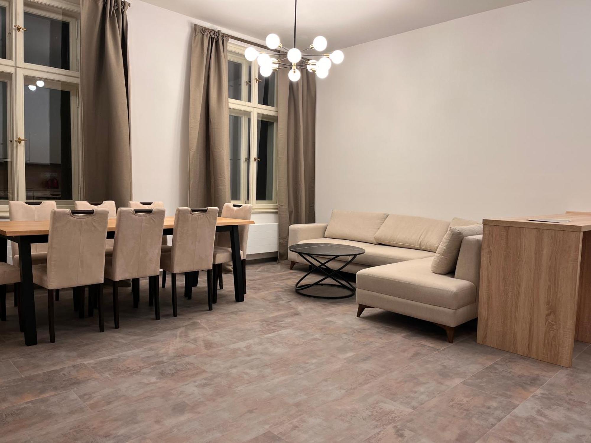 Pearl Bee Deluxe Suites Plzeň Exterior foto